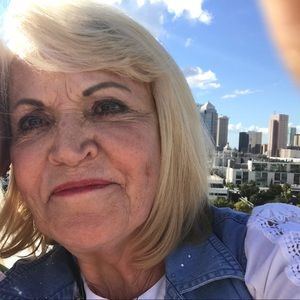 Meet your Posher, Gail